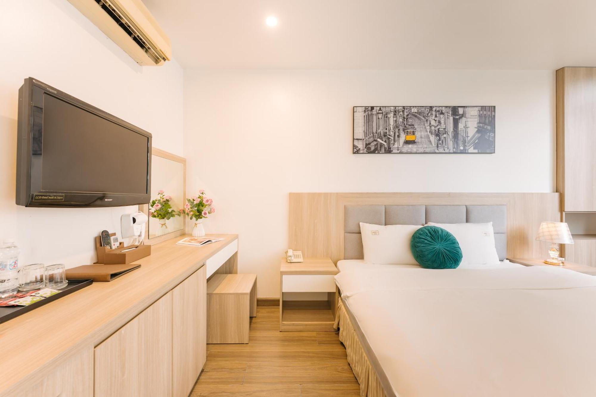 The Ky Moi Hotel And Spa - Ha Noi Center- Near Vincom Ba Trieu Hanoi Dış mekan fotoğraf