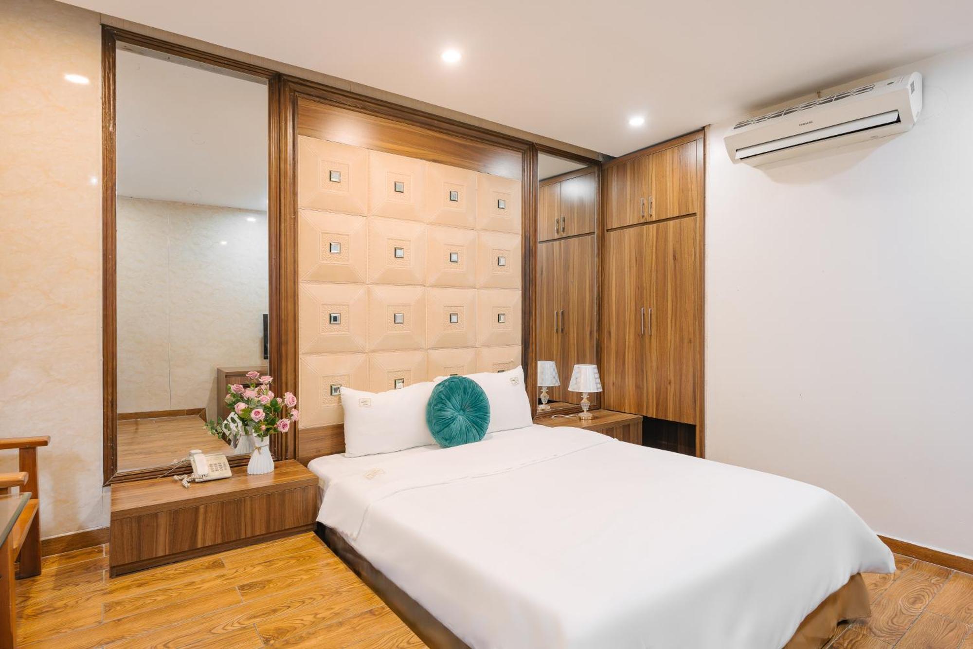 The Ky Moi Hotel And Spa - Ha Noi Center- Near Vincom Ba Trieu Hanoi Dış mekan fotoğraf