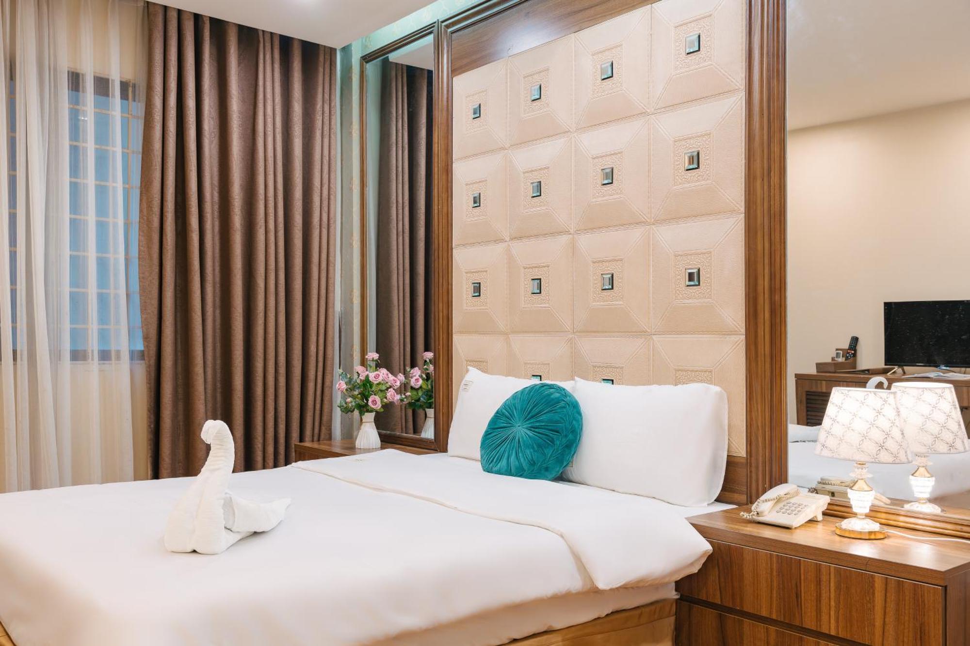 The Ky Moi Hotel And Spa - Ha Noi Center- Near Vincom Ba Trieu Hanoi Dış mekan fotoğraf